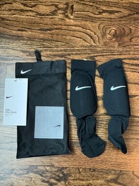 Nike Black Shinguard Socks Football/ Soccer Size M/L